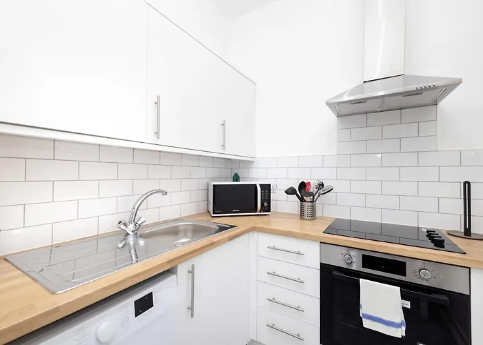 Argyl - Charming 2 Bedroom On Thistle Street Apartament