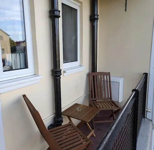 Apartment Lovely 3-bed Flat Edinburgh