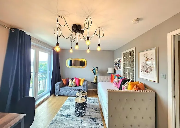 4 Separate Beds, Sleeps 6, Beautiful 2 Bed Apartmán Edinburgh