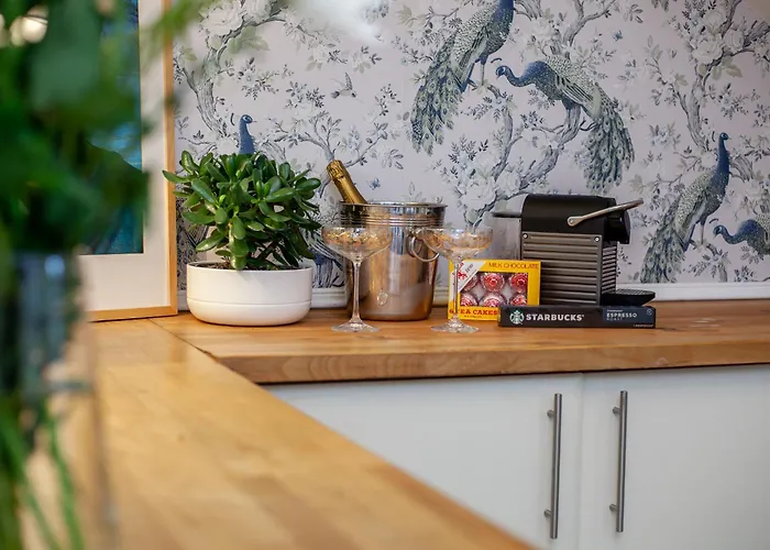 شقة Beautiful Victorian Close To The Botanical Gardens, Free Parking! *