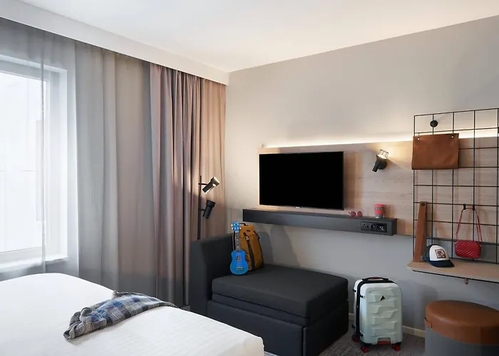 Moxy 4* 爱丁堡