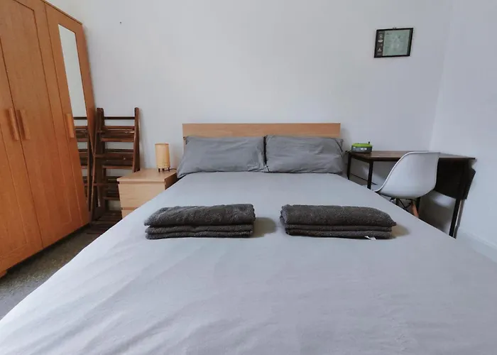 Two Bedrooms Flat In Center *