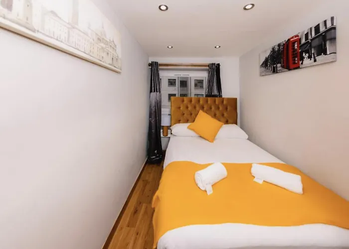 Superb Luxury By Canal - Central