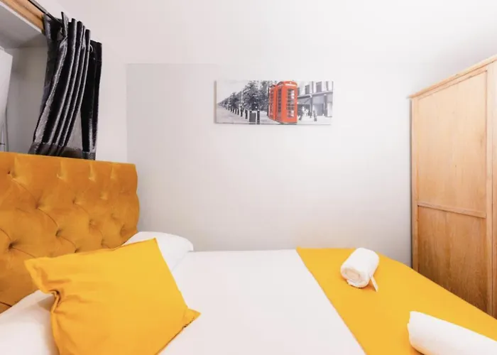 Superb Luxury By Canal - Central