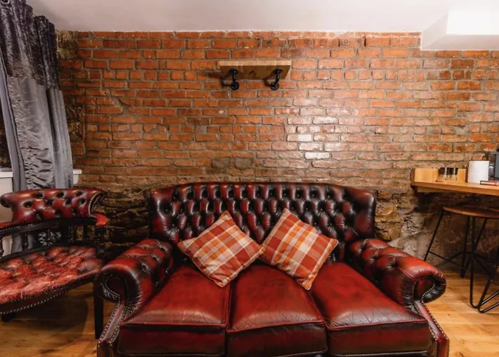 Superb Luxury By Canal - Central *