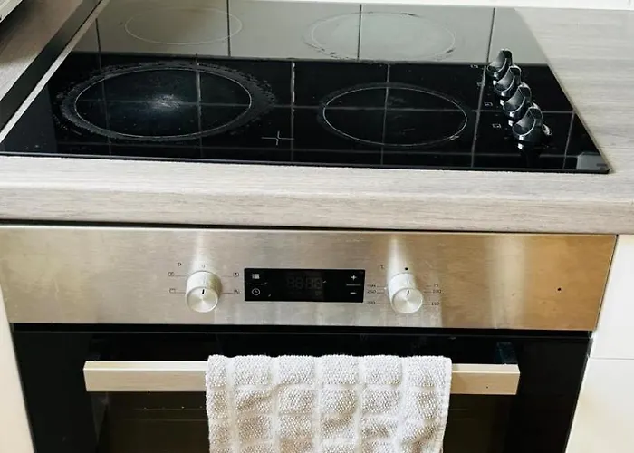 דירה Two Bedrooms With Free Parking