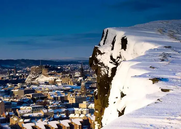 Daire Arthur's Seat Nest *