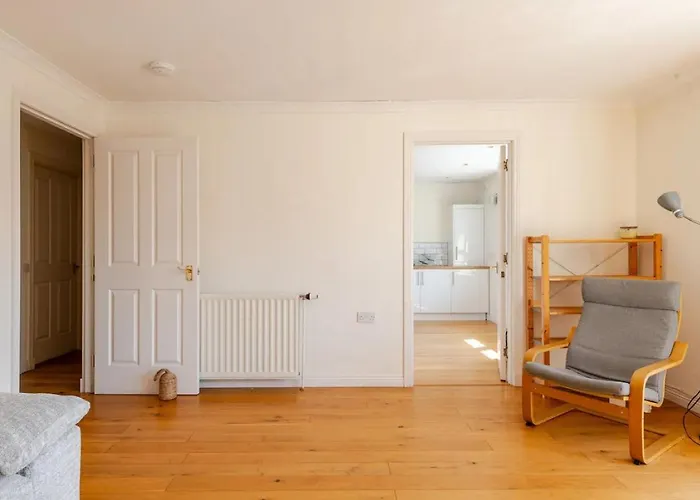 Daire Arthur's Seat Nest