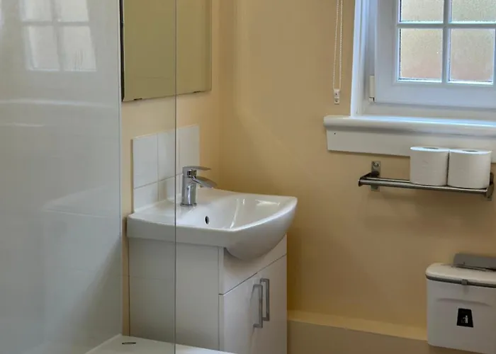 One With Parking Space דירה *