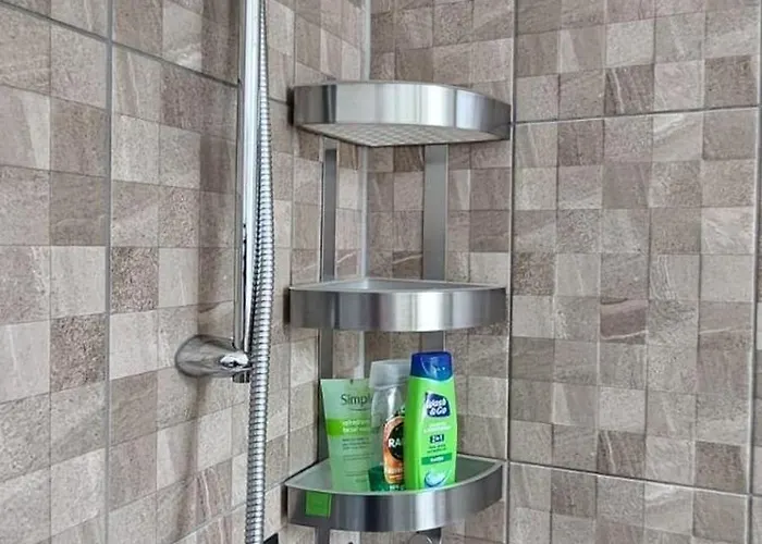 Comfortable Double Room, Great Transport To City Centre And Airport, 5 Mins To Beach, Great Value 3* إدنبرة