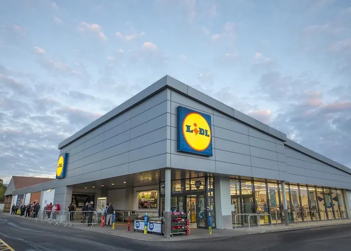 Comfortable Double Room, Great Transport To City Centre And Airport, 5 Mins To Beach, Great Value بيت ضيافة