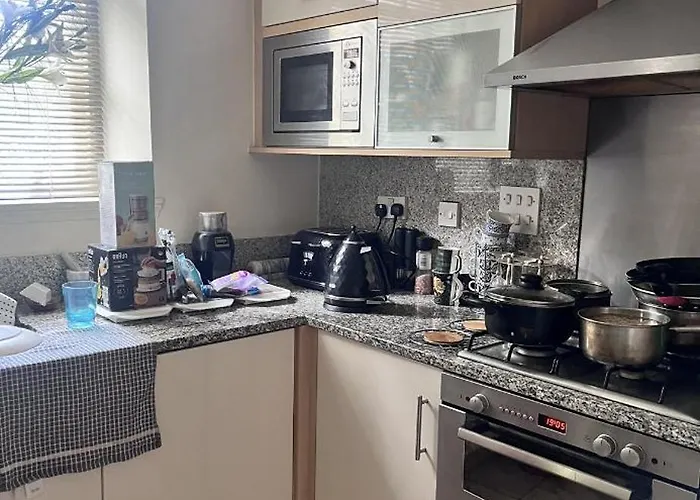 Privat bolig Private Bedroom In Detached In Newington Edinburgh