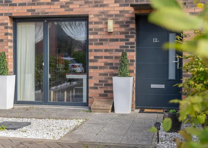 منزل للإقامة Cosy, Stylish Bedroom For Business And Work Travellers *