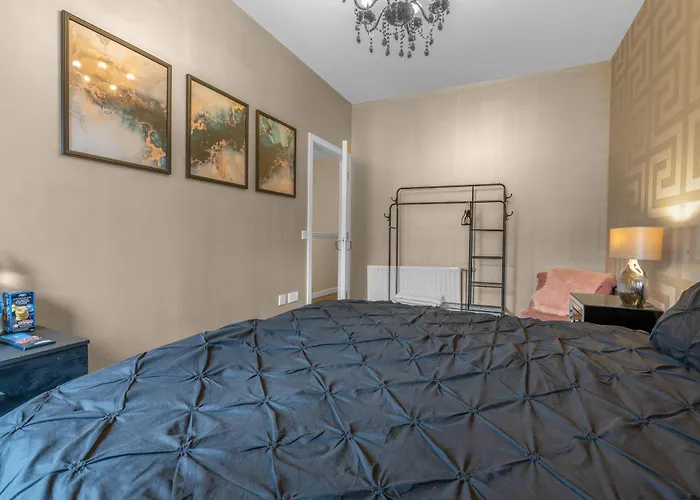 منزل للإقامة Cosy, Stylish Bedroom For Business And Work Travellers