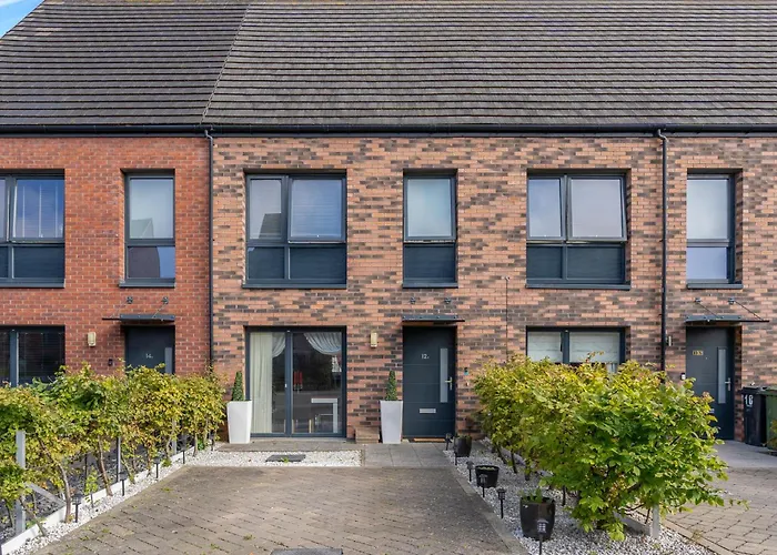 Cosy, Stylish Bedroom For Business And Work Travellers * إدنبرة