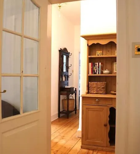 Seaside Historic Apartment