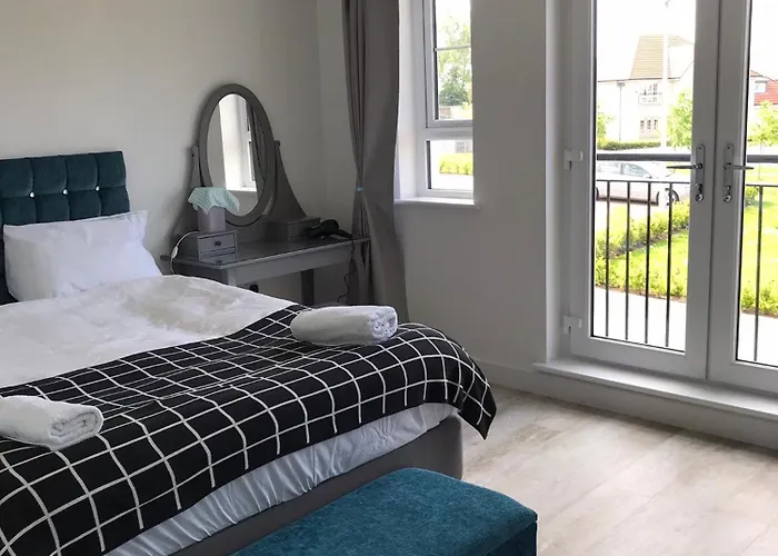 Πανσιόν Large En Bedroom With One Double Bed No Breakfast Provided