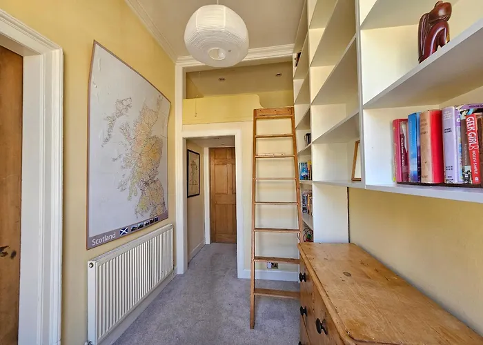 Unique New Town Near Princes Street * Edinburgh