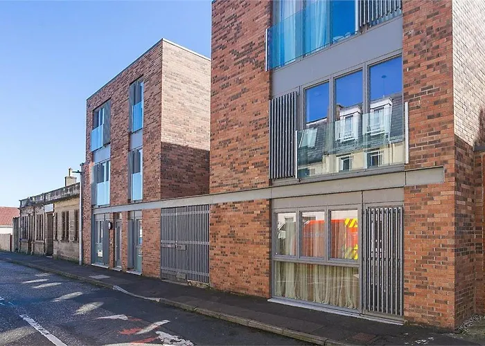 Heavenly Pad Retreat 300m To With Fast Links To Centre Apartmán
