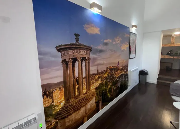 Hotel Haymarket Hub 3*