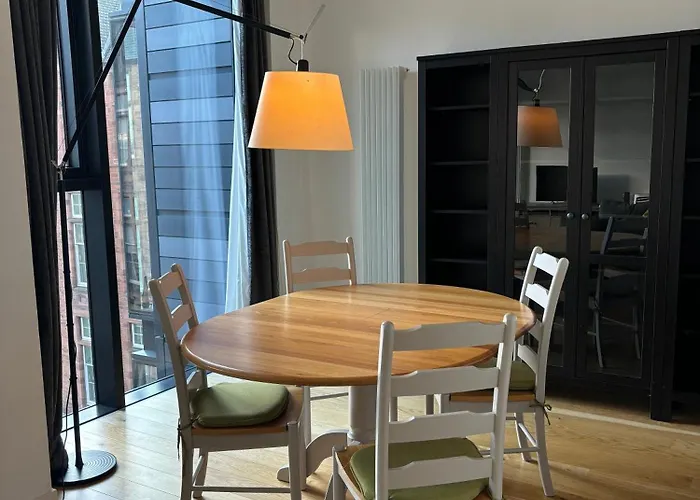 Executive Quartermile Near To Castle University With Park View * Edimburgo