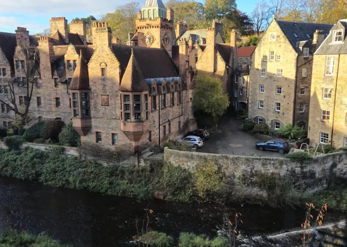 Dean Village Apartament *