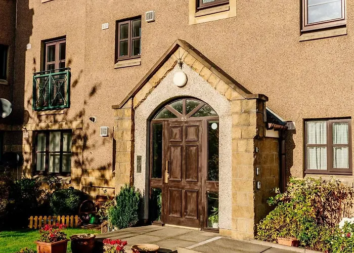 Fab Centre Flat شقة *