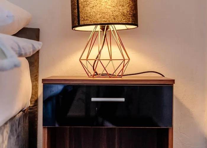 Fab Centre Flat *