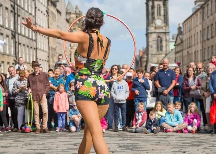 아파트 Stunning Royal Mile 2 Bedroom *