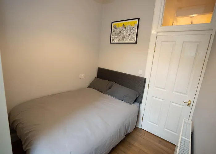 Apartament Stylish In 5 Beds 3 Bedrooms *