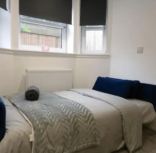 Modern 3bhk Near Zoo Apartmán *