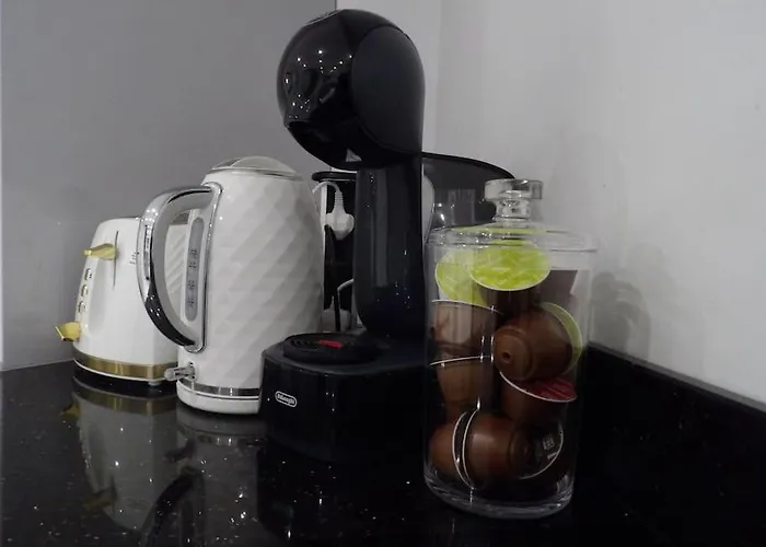 Modern 3bhk Near Zoo