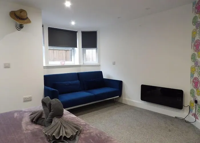 아파트 Modern 3bhk Near Zoo 에든버러