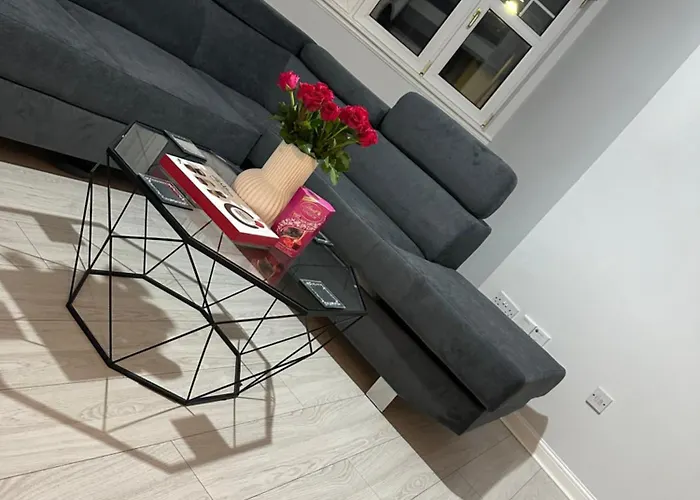 דירה Flat On Duff