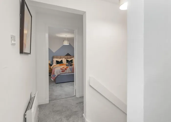 公寓 Stylish 3bed House Near Airport *