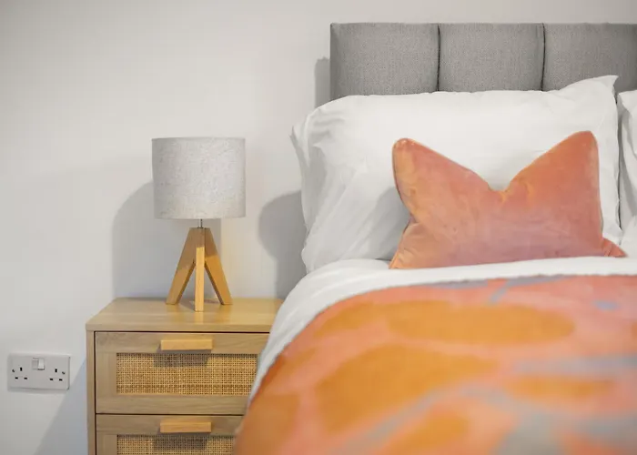 公寓 Stylish 3bed House Near Airport