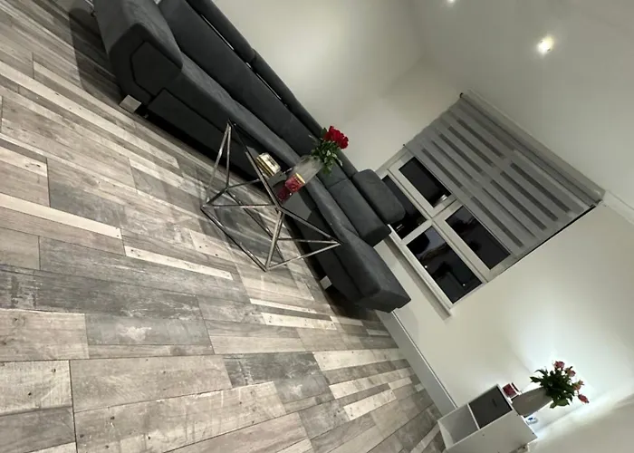 Cozy * אדינבורו