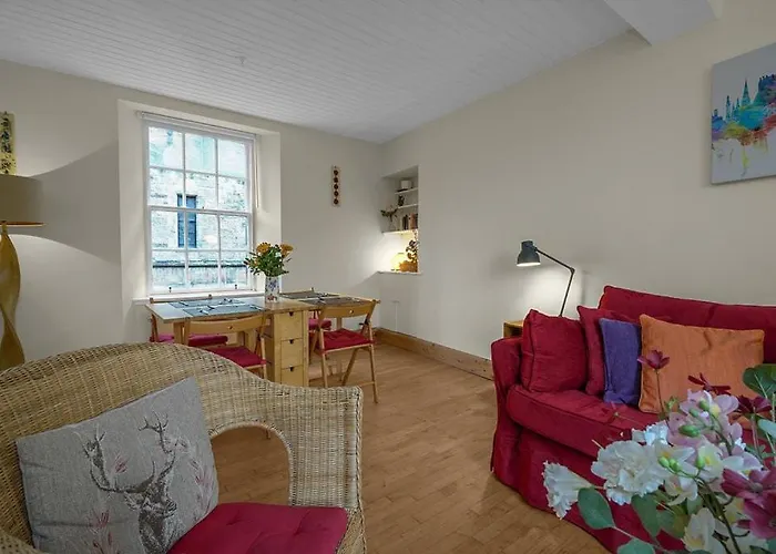 Guestready - Historic 2br In Old Town Edinburgh