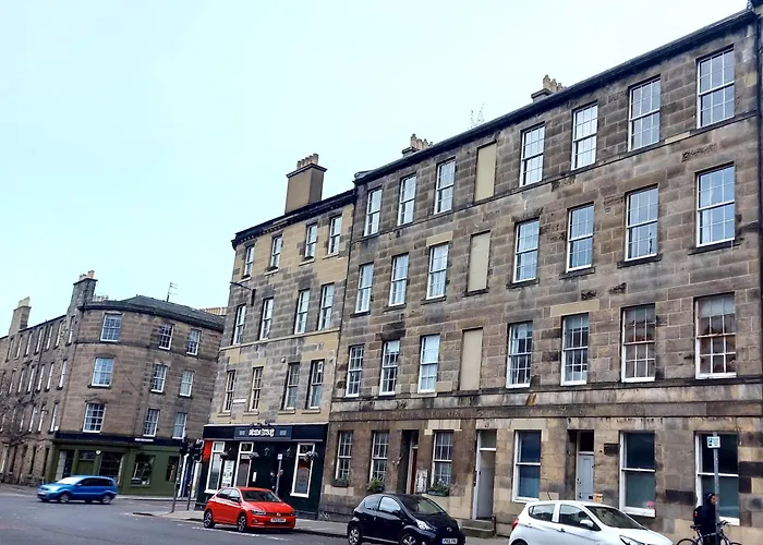 Daire Spacious Victorian In *