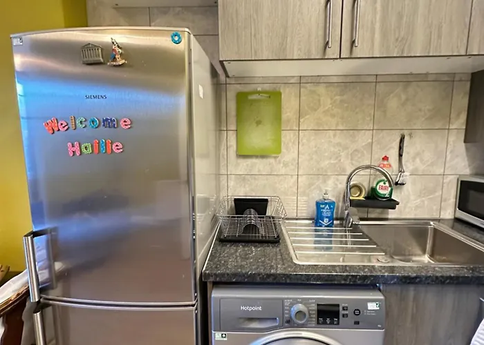 Cosy In Centre , 2 Bedroom1 Bathroom Apartment Edinburgh