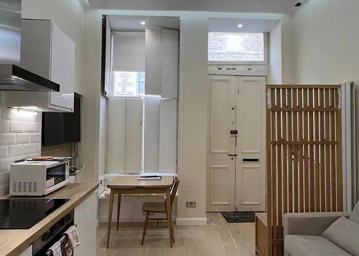 Centre 1bed Flat Near Castle & Uni