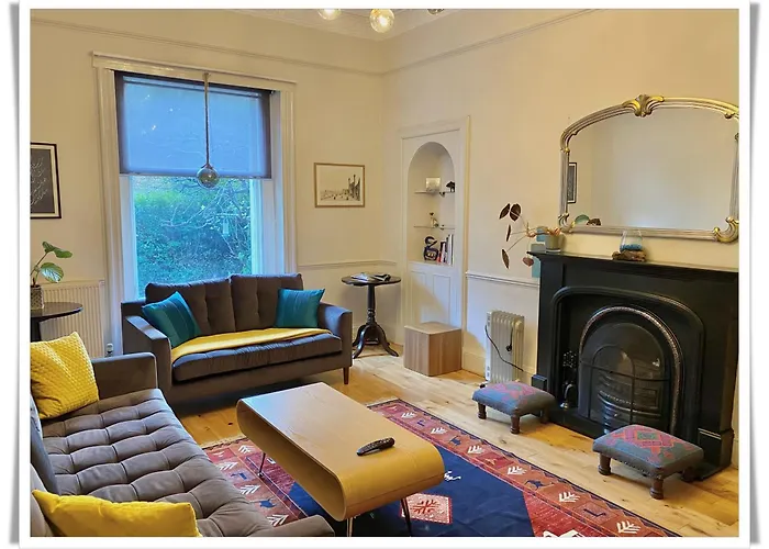Apartament Beautifully Decorated 2bed Apt- Gem In Center