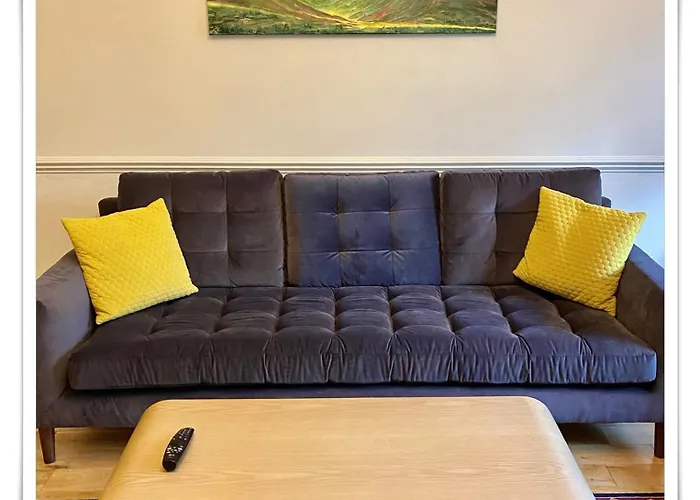 Beautifully Decorated 2bed Apt- Gem In Center Apartament *