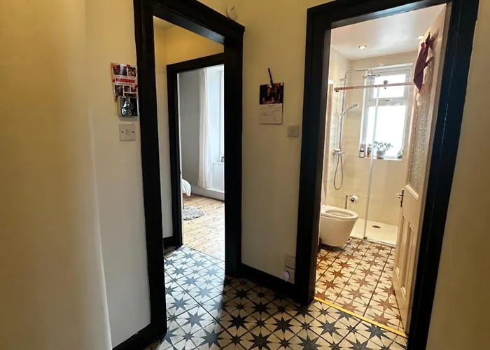 Cosey And Vibrant Flat In Leith, Apartament Edynburg