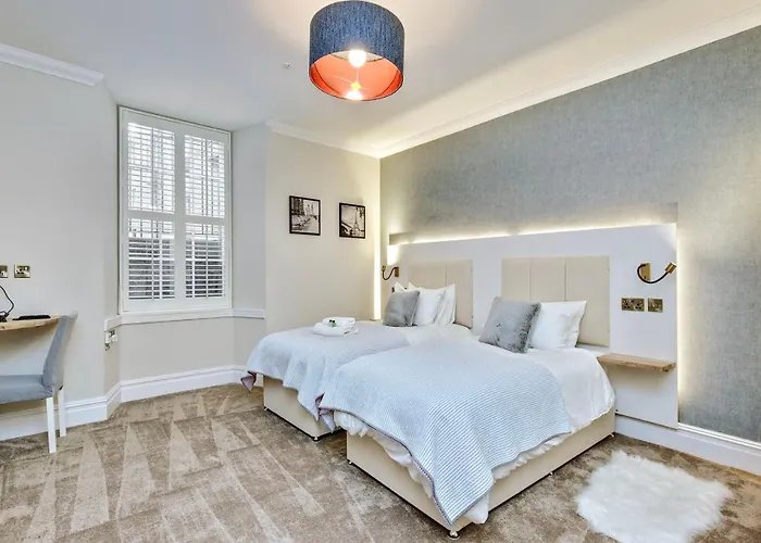 Apartment Spectacular 2 Bed, 2 Bath In Centre