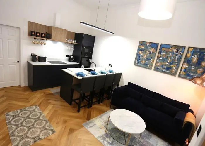 아파트 Cosy Apartment, Free Street Parking