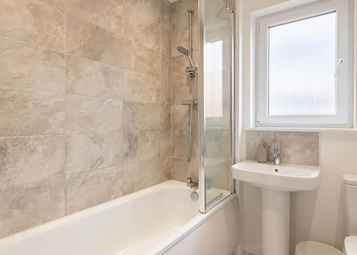 בית נופש Superb Townhouse Silent *