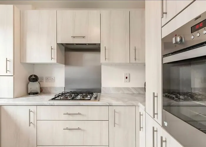 Superb Townhouse Silent