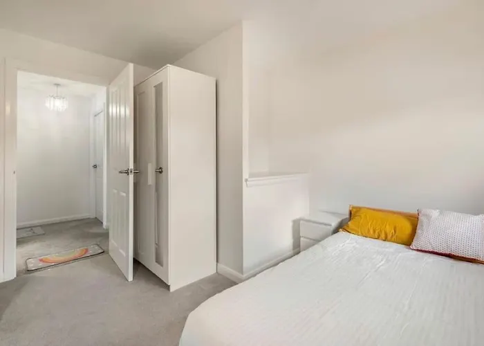 Superb Townhouse Silent בית נופש