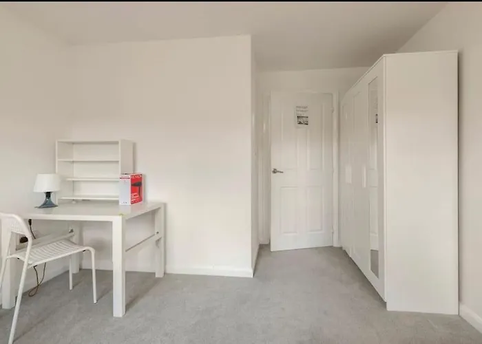 Superb Townhouse Silent *